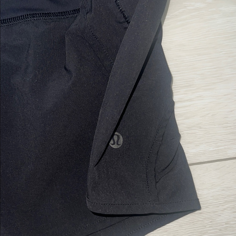 lululemon athletica Women's Dark Shorts - Picture 4 of 4